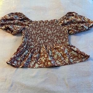 Inspired Hearts brown and cream floral smocked peplum top puff sleeves size 1X